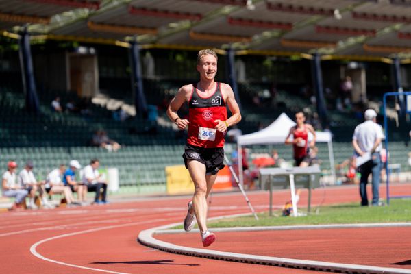 Felix Nadeborn (LG Osnabrueck) ueber 5000m am 03.07.2022 waehrend den NLV+BLV Leichtathletik-Landesmeisterschaften im Jahnstadion in Goettingen (Tag 1)